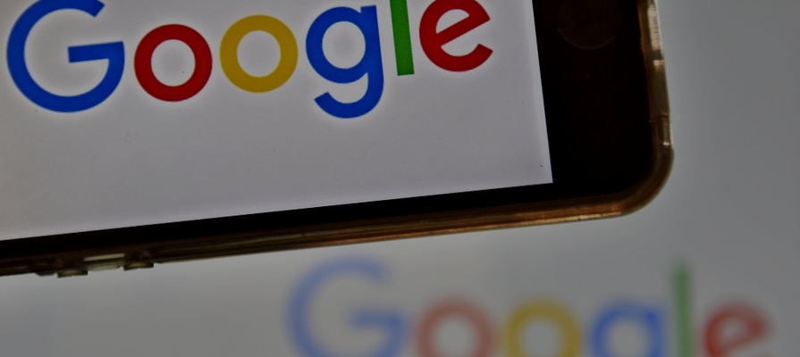 СМИ: Google из-за ошибки сотрудника купил рекламу в интернете на $10 млн